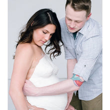 Load image into Gallery viewer, Pearhead Belly Casting Pregnancy Mold Kit: Celebrate Your Bump in a Unique and Cherished Way