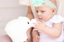 Load image into Gallery viewer, Lumipets® LED Nature's Creatures Night Light w/ Remote