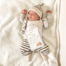 Load image into Gallery viewer, Woodland Itzy Moments™ Double-Sided Milestone Cards
