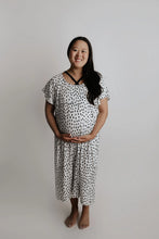 Load image into Gallery viewer, Three Little Tots Maternity Mommy Labor and Delivery/Nursing Gown - Comfortable and Functional
