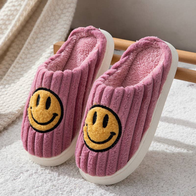 Soft cozy - Smiley Face Slippers